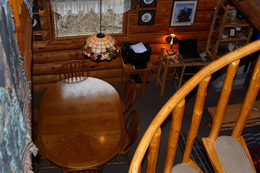 Wise Old Hunter Lodge アンカー・ポイント 部屋 写真