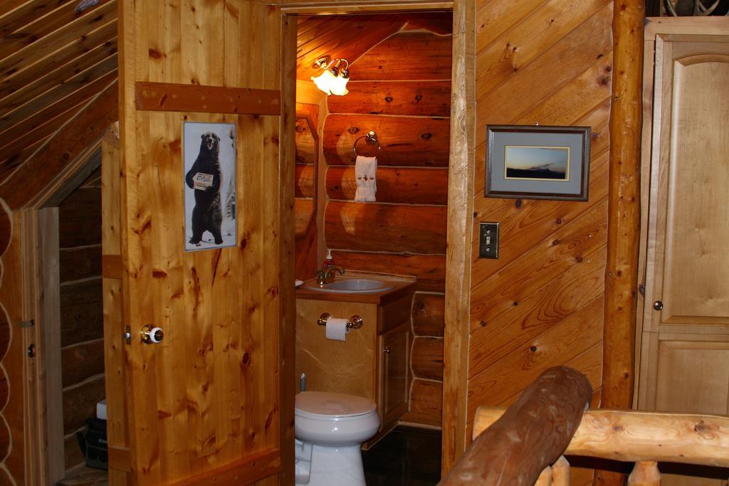 Wise Old Hunter Lodge アンカー・ポイント 部屋 写真